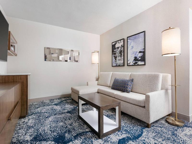 Delta Hotels by Marriott Virginia Beach Waterfront image
