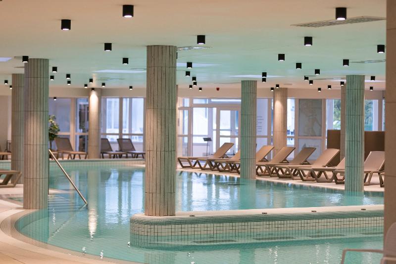 Ambient Hotel & Aromaspa Sikonda image