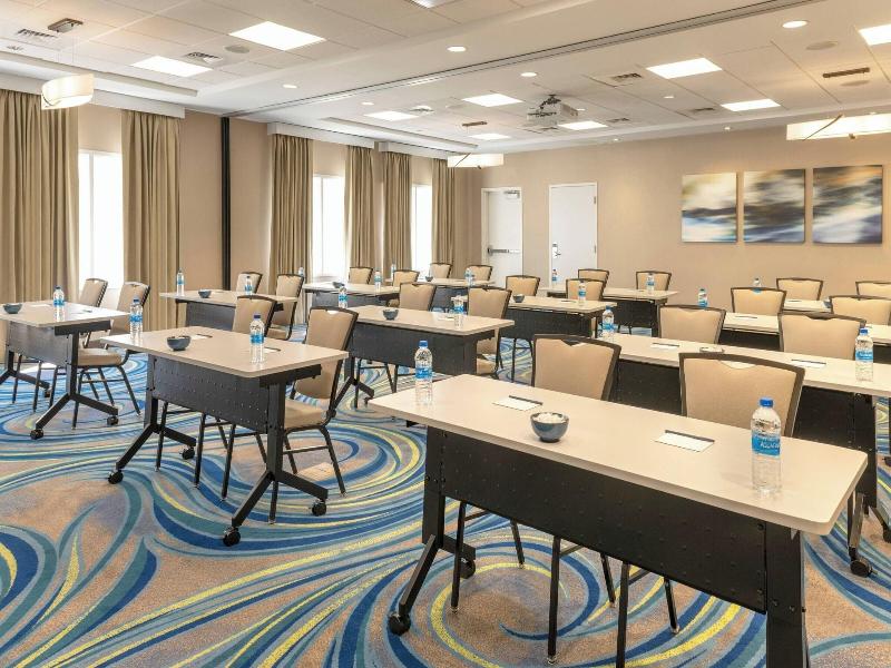 Springhill Suites By Marriott San Diego Carlsbad image