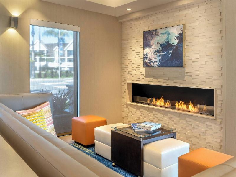 Springhill Suites By Marriott San Diego Carlsbad image