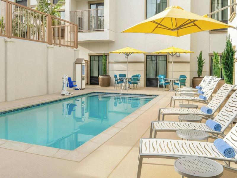 Springhill Suites By Marriott San Diego Carlsbad image
