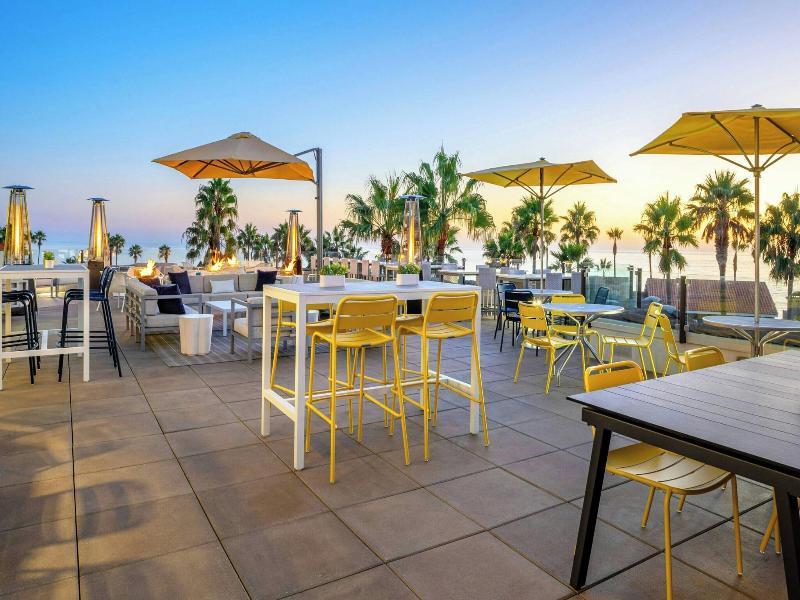 Springhill Suites By Marriott San Diego Carlsbad image