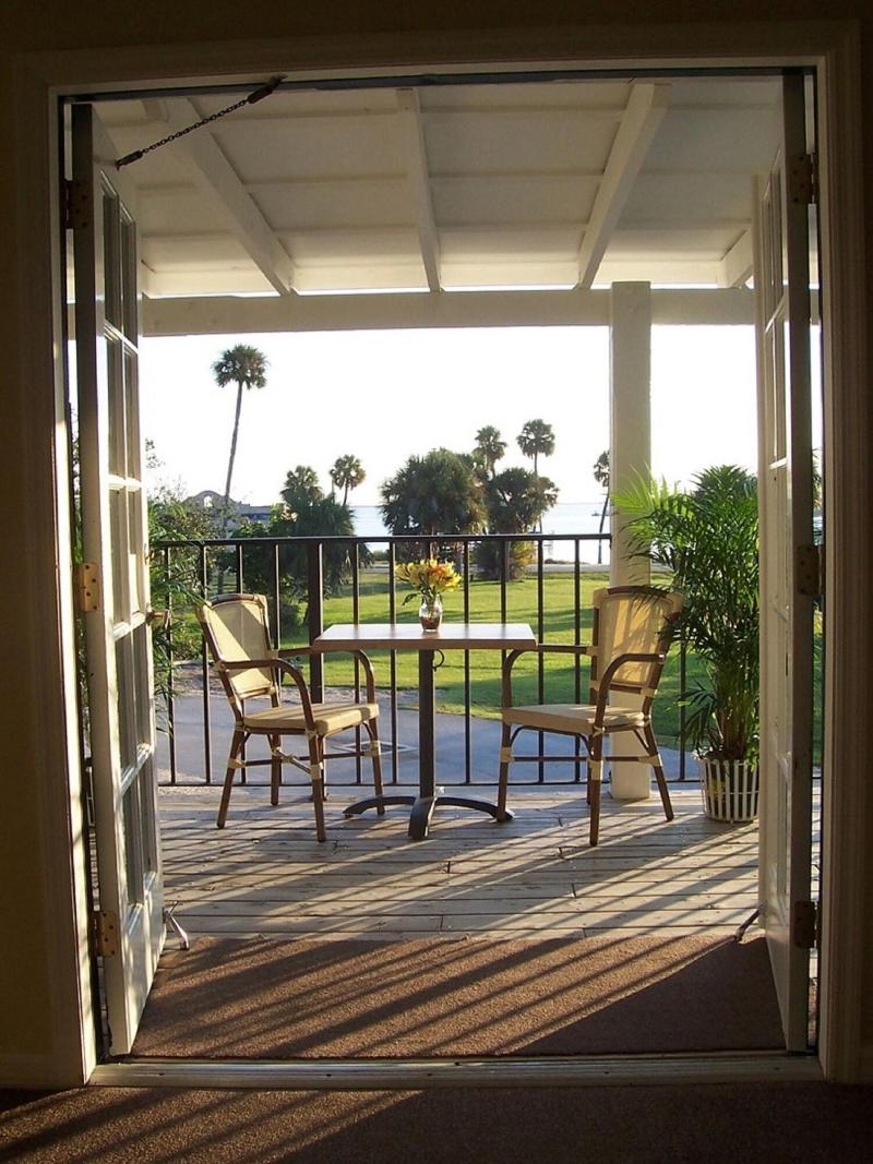 Davis House Inn image