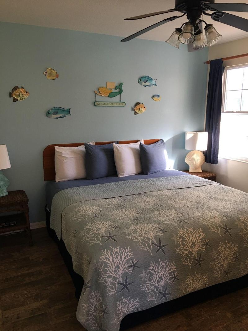Davis House Inn image
