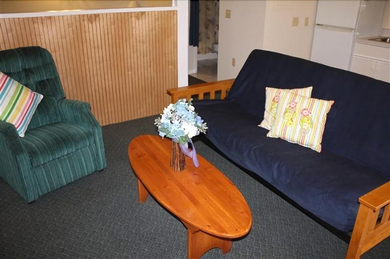 Davis House Inn image