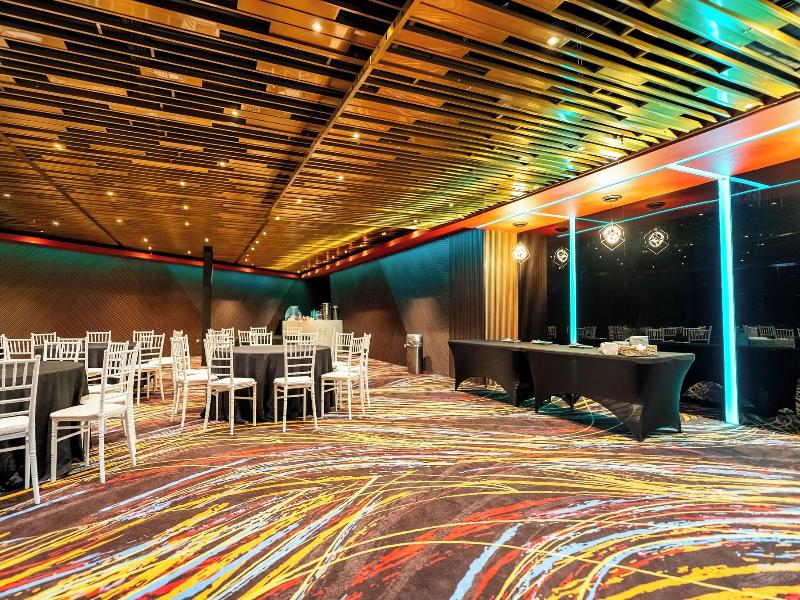 Aloft Ponce image