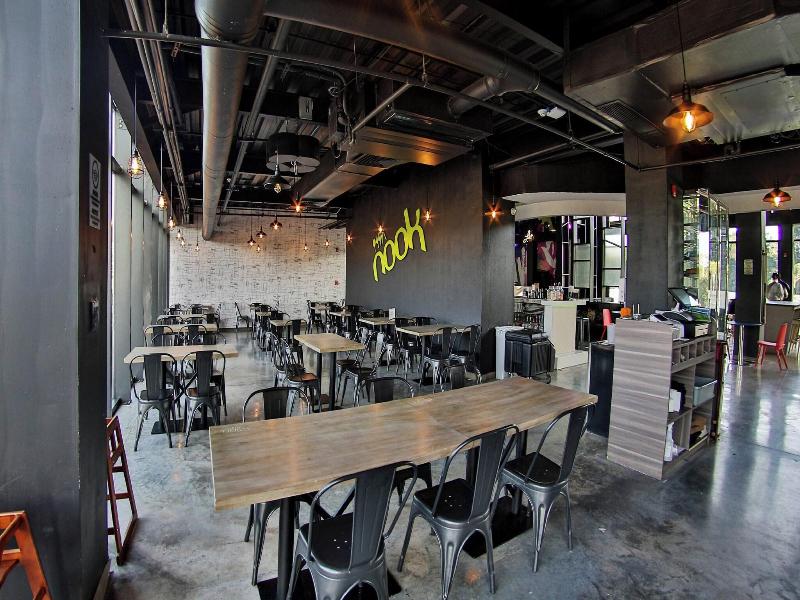 Aloft Ponce image