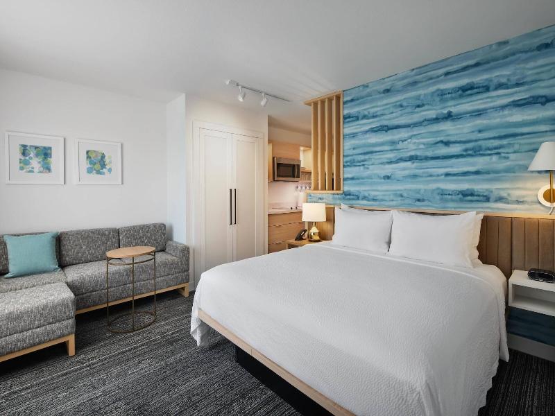 TownePlace Suites by Marriott Tampa East/I-4 image