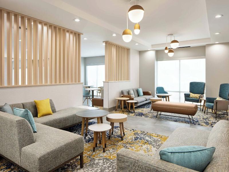 TownePlace Suites by Marriott Tampa East/I-4 image