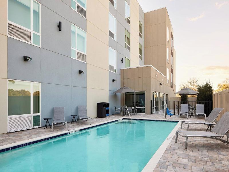 TownePlace Suites by Marriott Tampa East/I-4 image