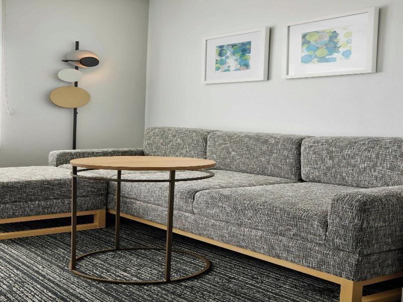 TownePlace Suites by Marriott Tampa East/I-4 image