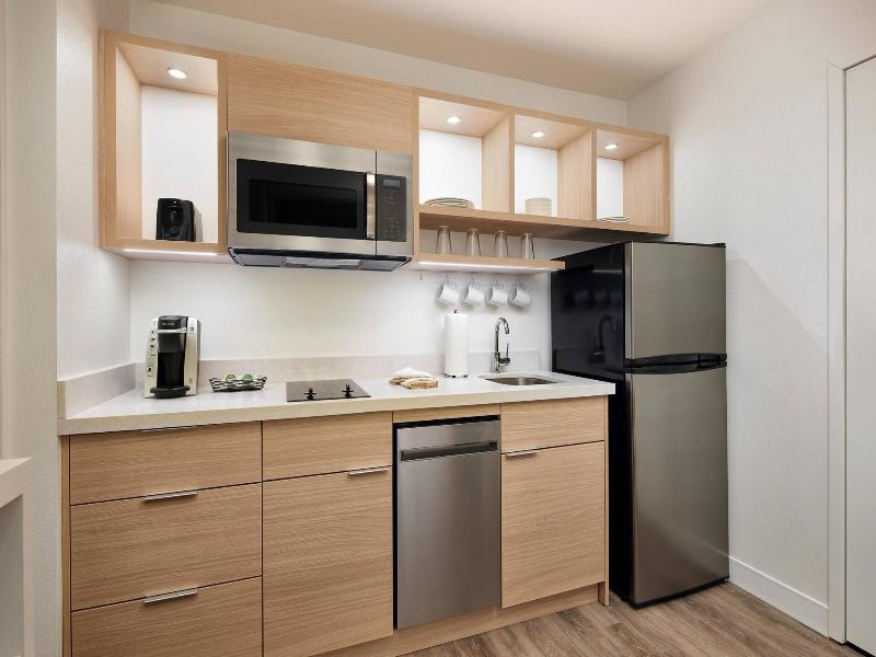 TownePlace Suites by Marriott Tampa East/I-4 image