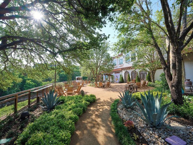 Hotel Drover, Autograph Collection image