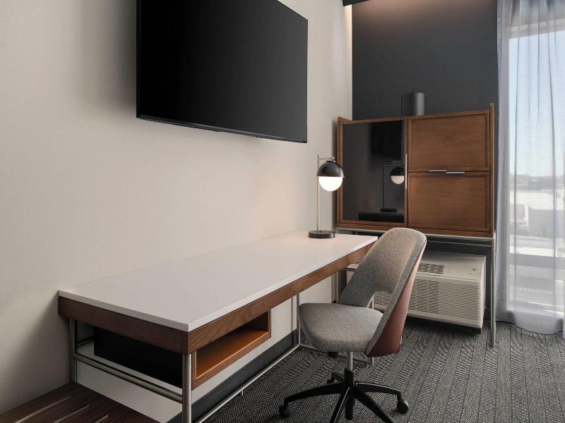 Courtyard by Marriott Houston I-10 West/Memorial image