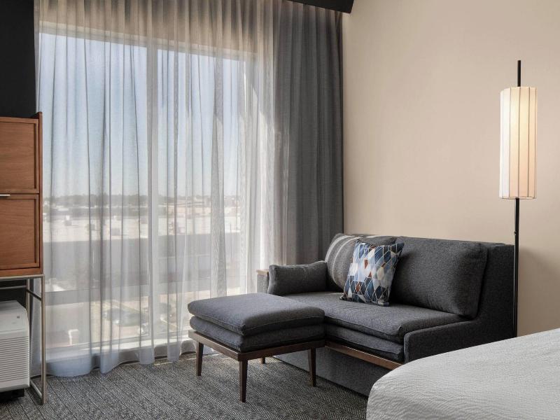 Courtyard by Marriott Houston I-10 West/Memorial image