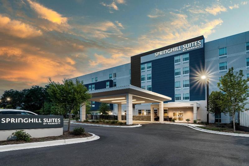 SpringHill Suites by Marriott Charleston Airport & image