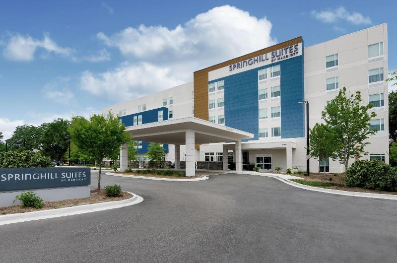 SpringHill Suites by Marriott Charleston Airport & image