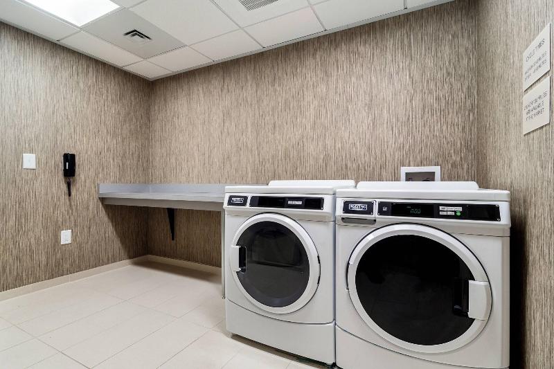SpringHill Suites by Marriott Charleston Airport & image