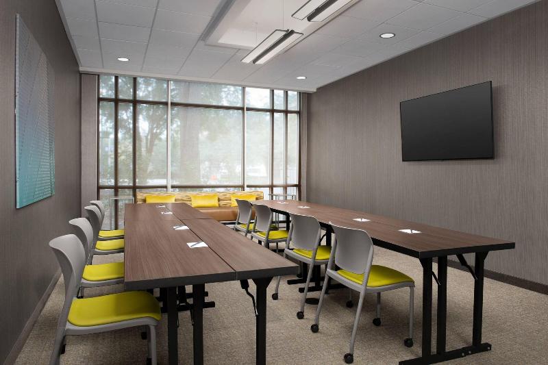 SpringHill Suites by Marriott Charleston Airport & image