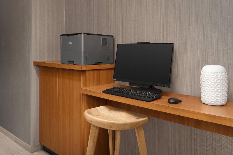 SpringHill Suites by Marriott Charleston Airport & image