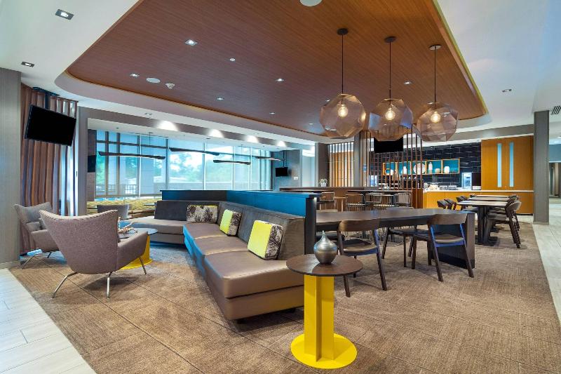 SpringHill Suites by Marriott Charleston Airport & image