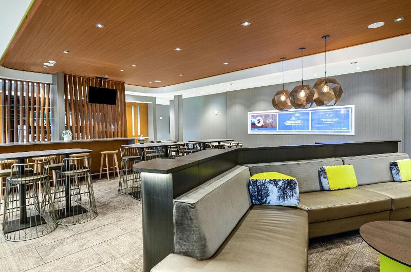 SpringHill Suites by Marriott Charleston Airport & image