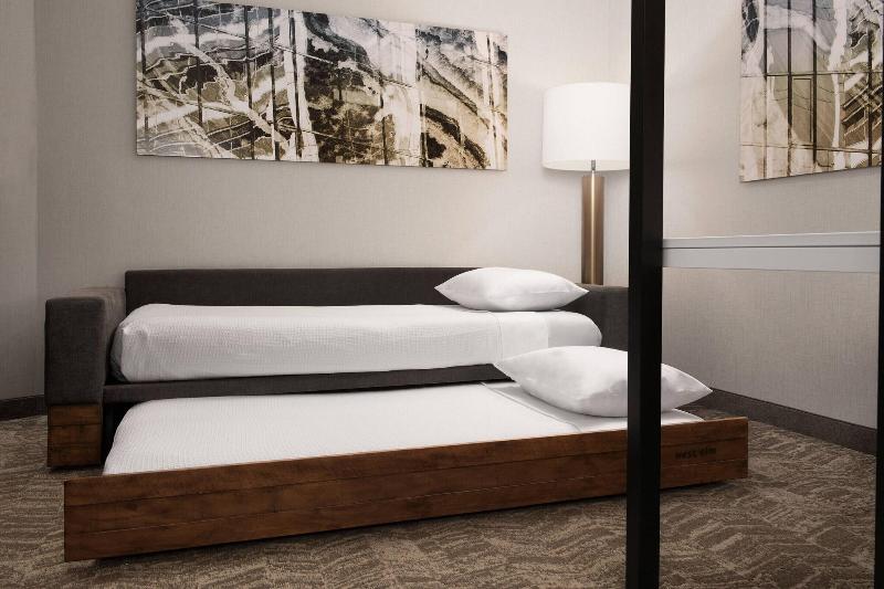 SpringHill Suites by Marriott Charleston Airport & image