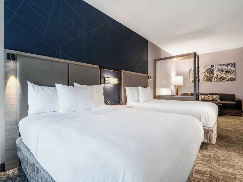 SpringHill Suites by Marriott Charleston Airport & image