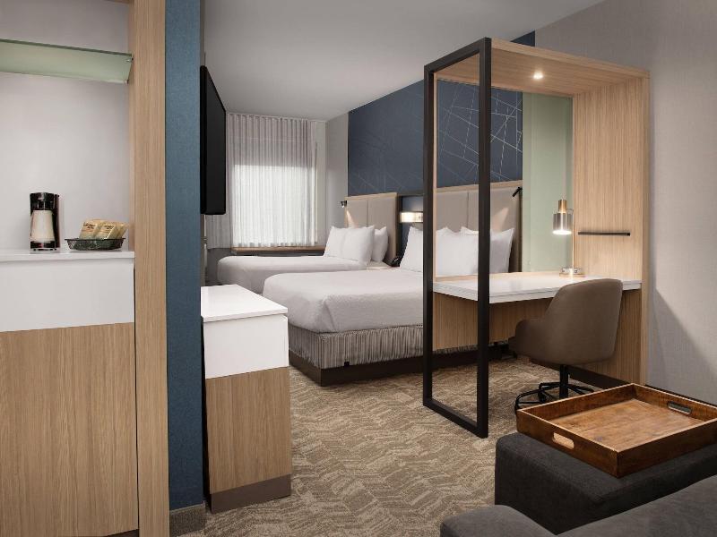SpringHill Suites by Marriott Charleston Airport & image