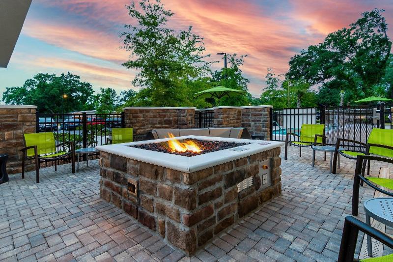 SpringHill Suites by Marriott Charleston Airport & image