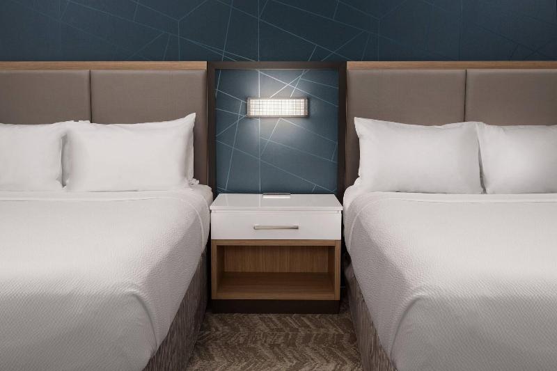 SpringHill Suites by Marriott Charleston Airport & image