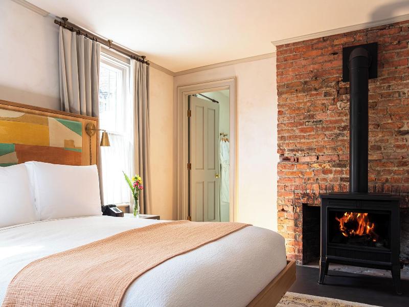Hotel Kinsley image