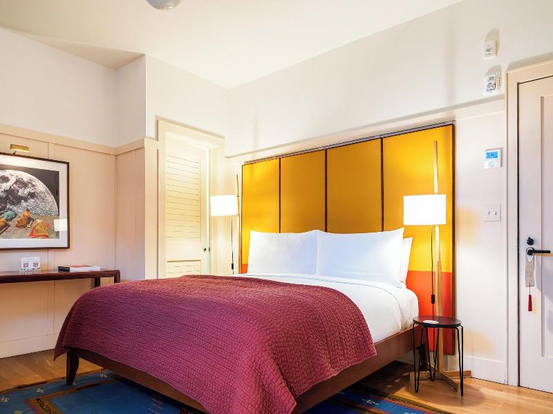 Hotel Kinsley image
