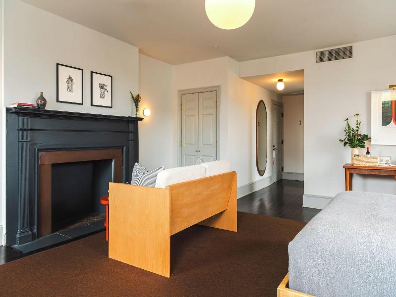 Hotel Kinsley image