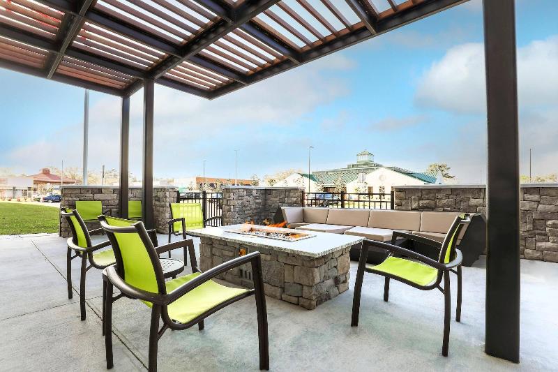 Springhill Suites By Marriott Tallahassee North image