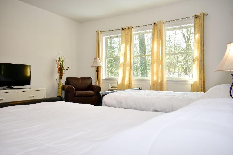 Solano Inn image