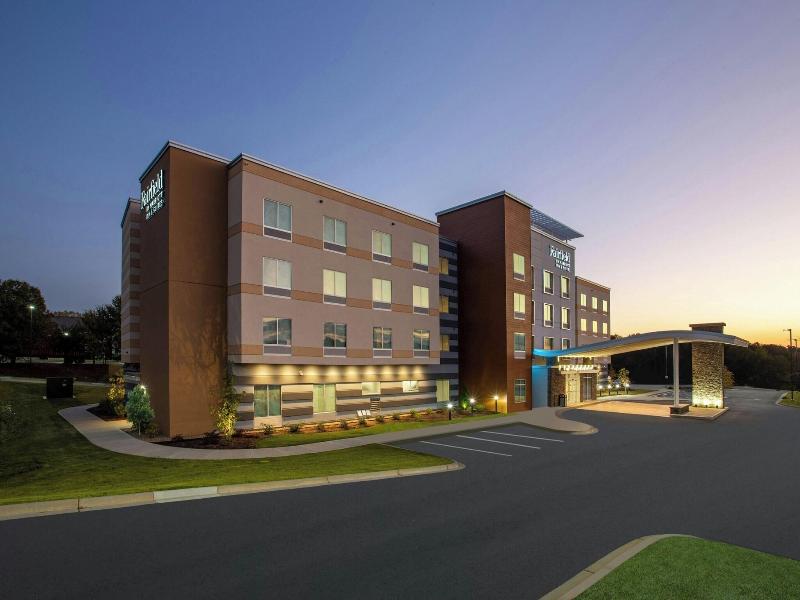 Fairfield Inn & Suites by Marriott Greenville Spar image