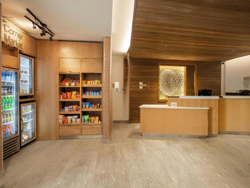 Fairfield Inn & Suites by Marriott Greenville Spar image