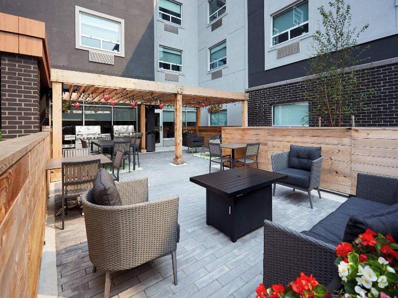 Towneplace Suites By Marriott Hamilton — photo 60