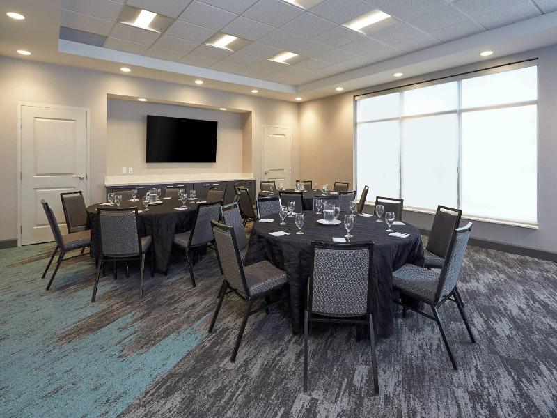Towneplace Suites By Marriott Hamilton — photo 118