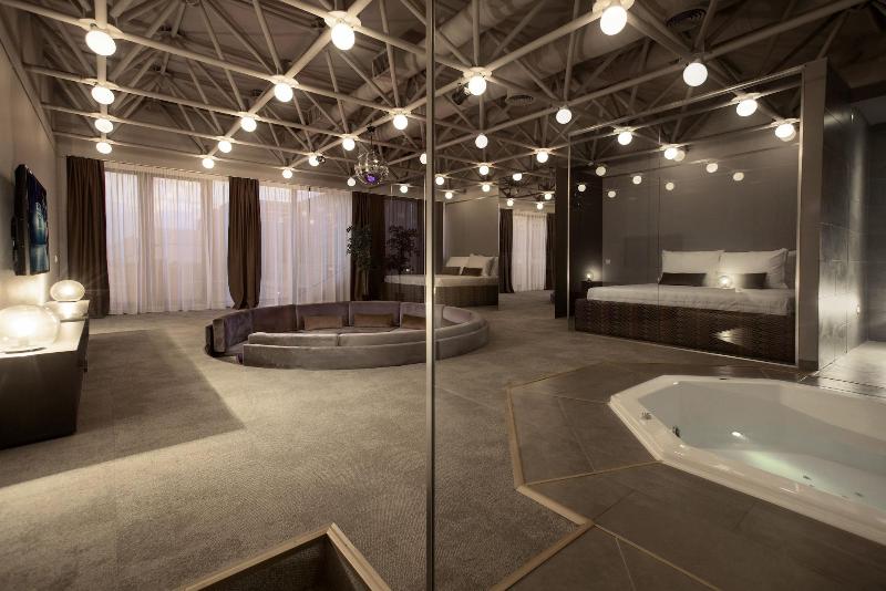 Avangarda Suites image