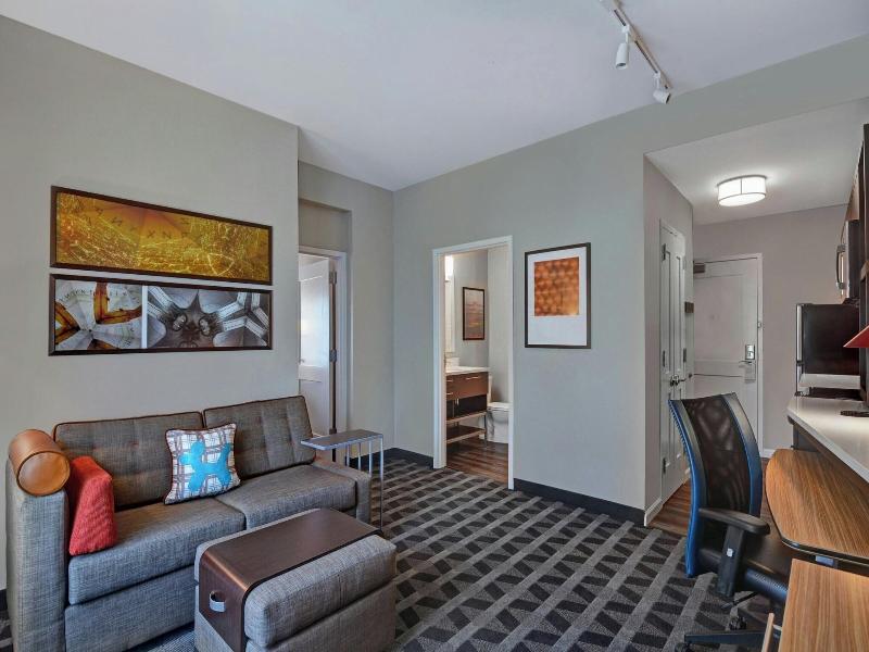 SUITE QUEEN SIZE BED — photo 9