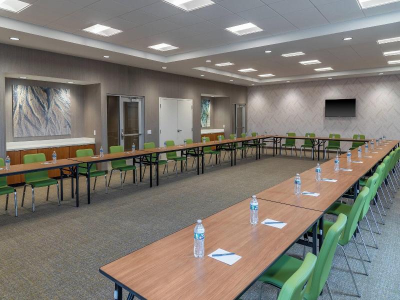 Springhill Suites By Marriott Overland Park Leawoo