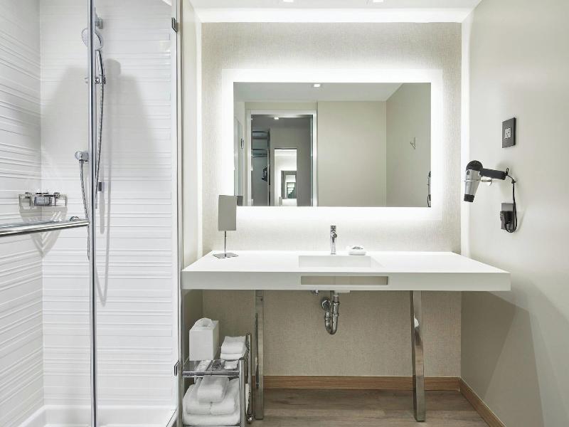 Ac Hotel By Marriott Fort Lauderdale Beach image