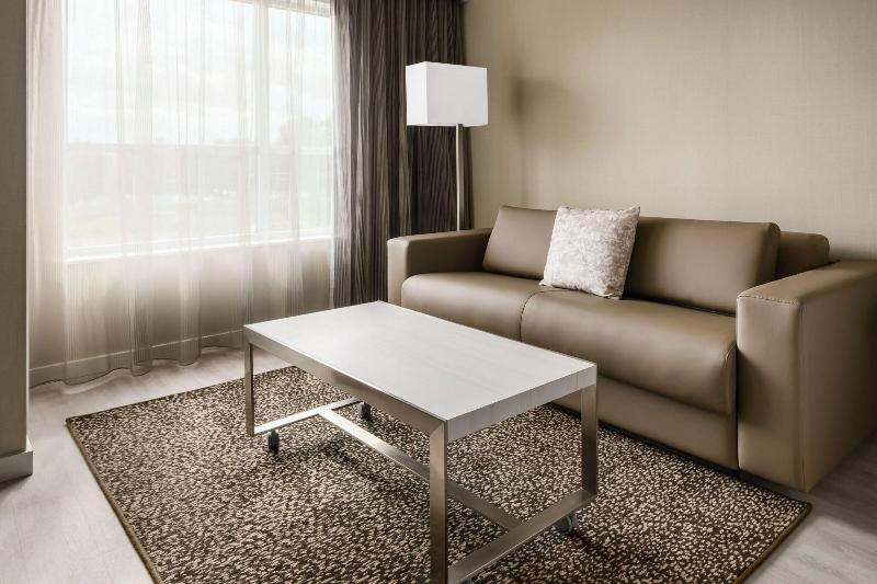 Ac By Marriott Portland Beaverton image
