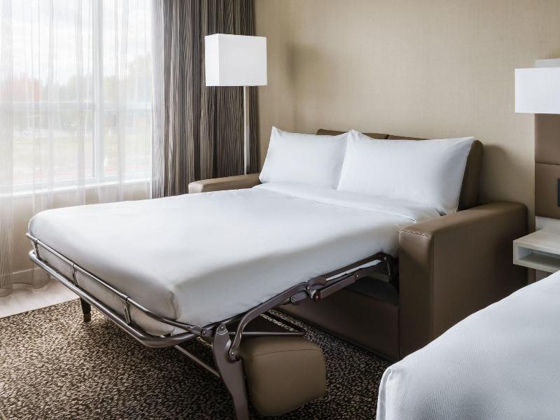 Ac By Marriott Portland Beaverton image