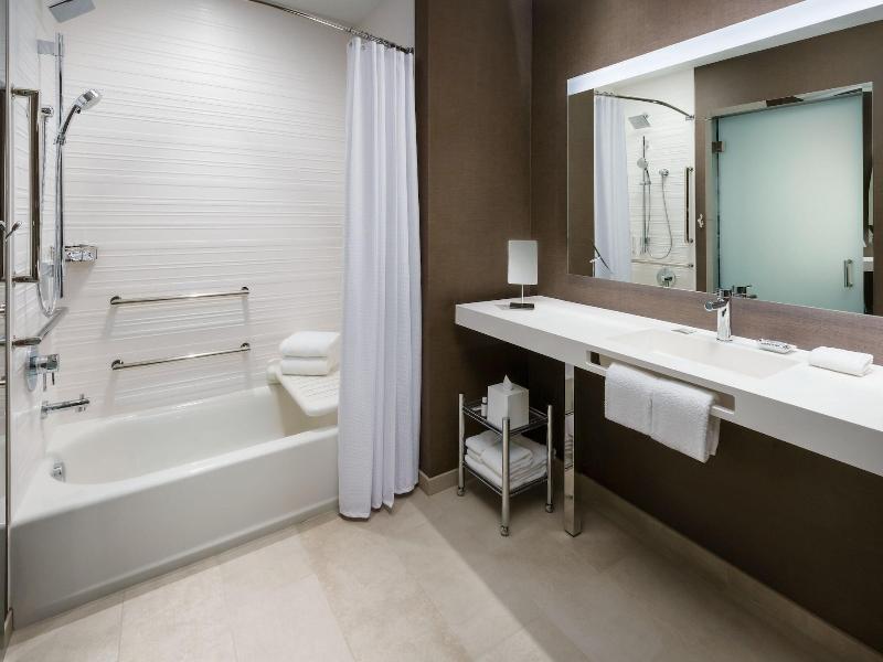 Ac By Marriott Portland Beaverton image