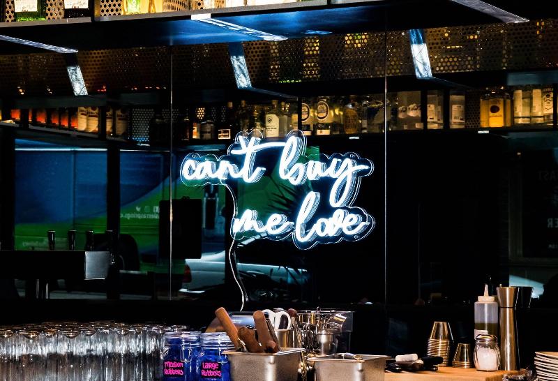 Moxy Portland Downtown image