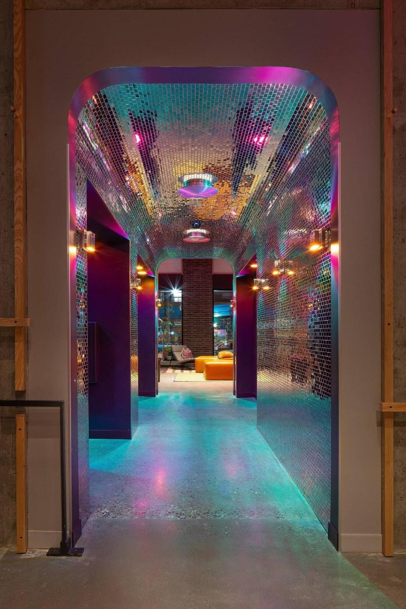 Moxy Portland Downtown image