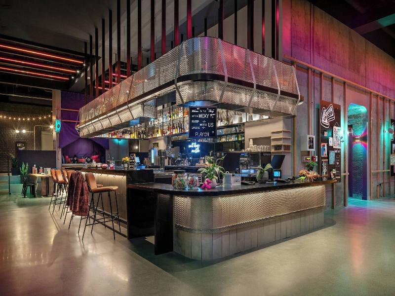 Moxy Portland Downtown image